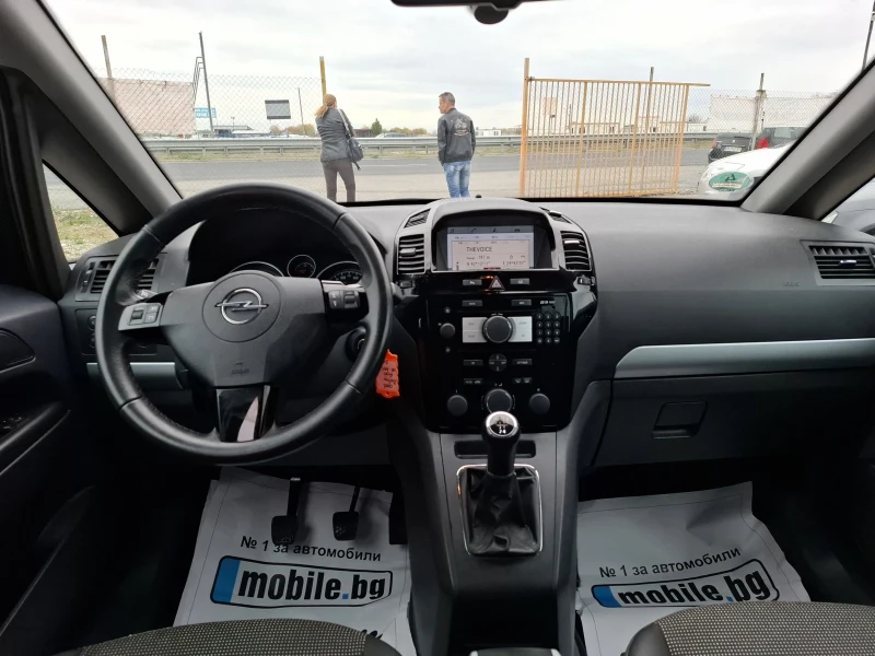 Opel Zafira 1.8i, снимка 8 - Автомобили и джипове - 52185540