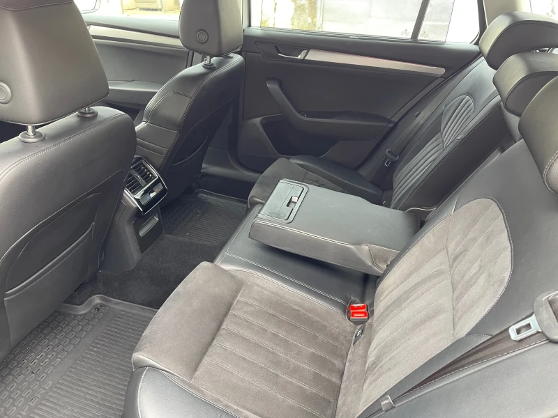 Skoda Superb 4x4, снимка 9 - Автомобили и джипове - 52459258