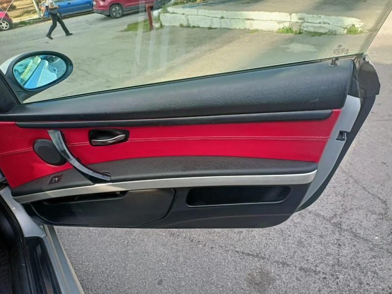 BMW 320, снимка 9 - Автомобили и джипове - 53022932