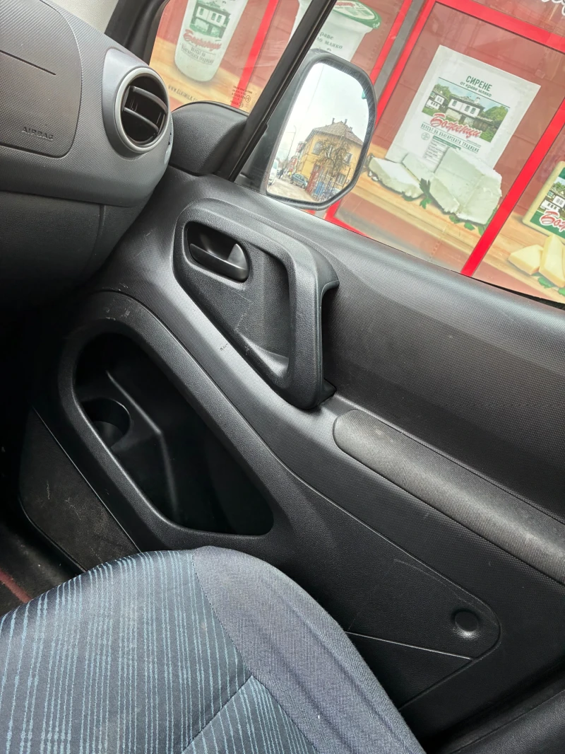 Peugeot Partner, снимка 3 - Автомобили и джипове - 53443197