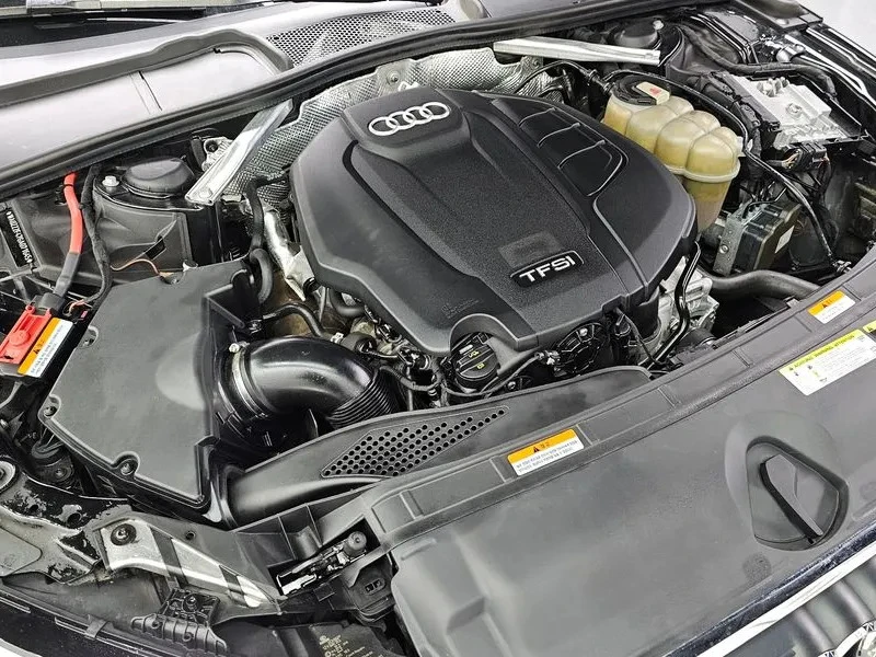 Audi A4 45TFSI, снимка 4 - Автомобили и джипове - 55429563