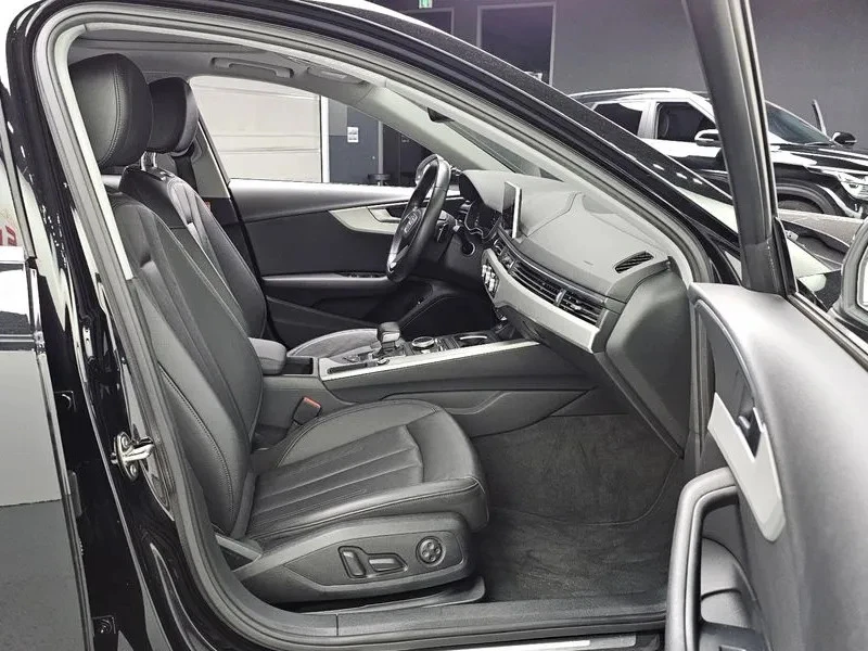 Audi A4 45TFSI, снимка 9 - Автомобили и джипове - 55429563