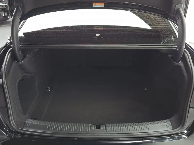 Audi A4 45TFSI, снимка 13 - Автомобили и джипове - 55429563