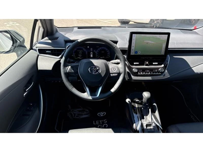 Toyota Corolla TS 2.0HSD PREMIUM, снимка 9 - Автомобили и джипове - 55747692