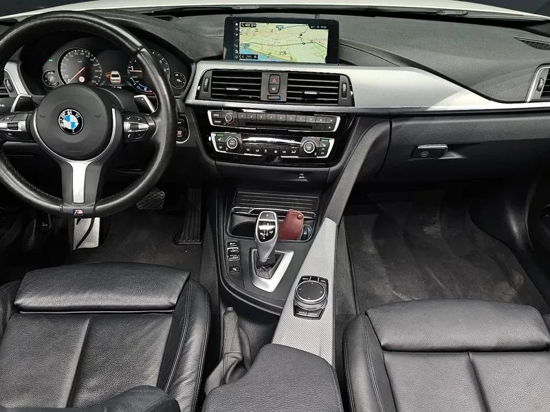 BMW 330 M Sports Shadow, снимка 7 - Автомобили и джипове - 56070513
