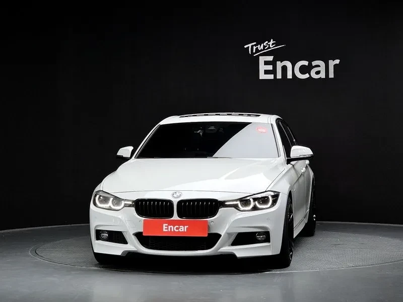 BMW 330 M Sports Shadow, снимка 3 - Автомобили и джипове - 56070513