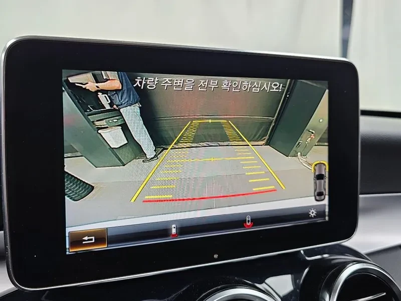 Mercedes-Benz C 200 САМО 30% АВАНС, снимка 15 - Автомобили и джипове - 56251395