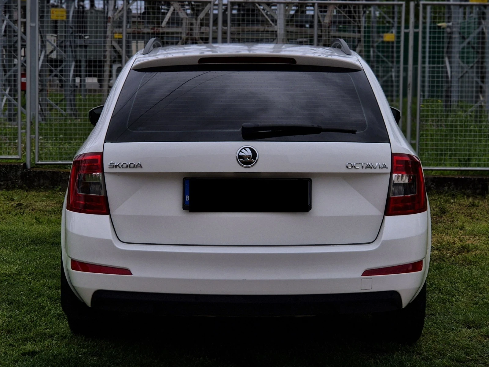 Skoda Octavia 1.6 tdi * Euro 6 * Парктроник * Мултиволан  - изображение 5