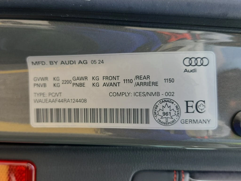 Audi A4 * PROGRESSIV * CARFAX *  - изображение 7