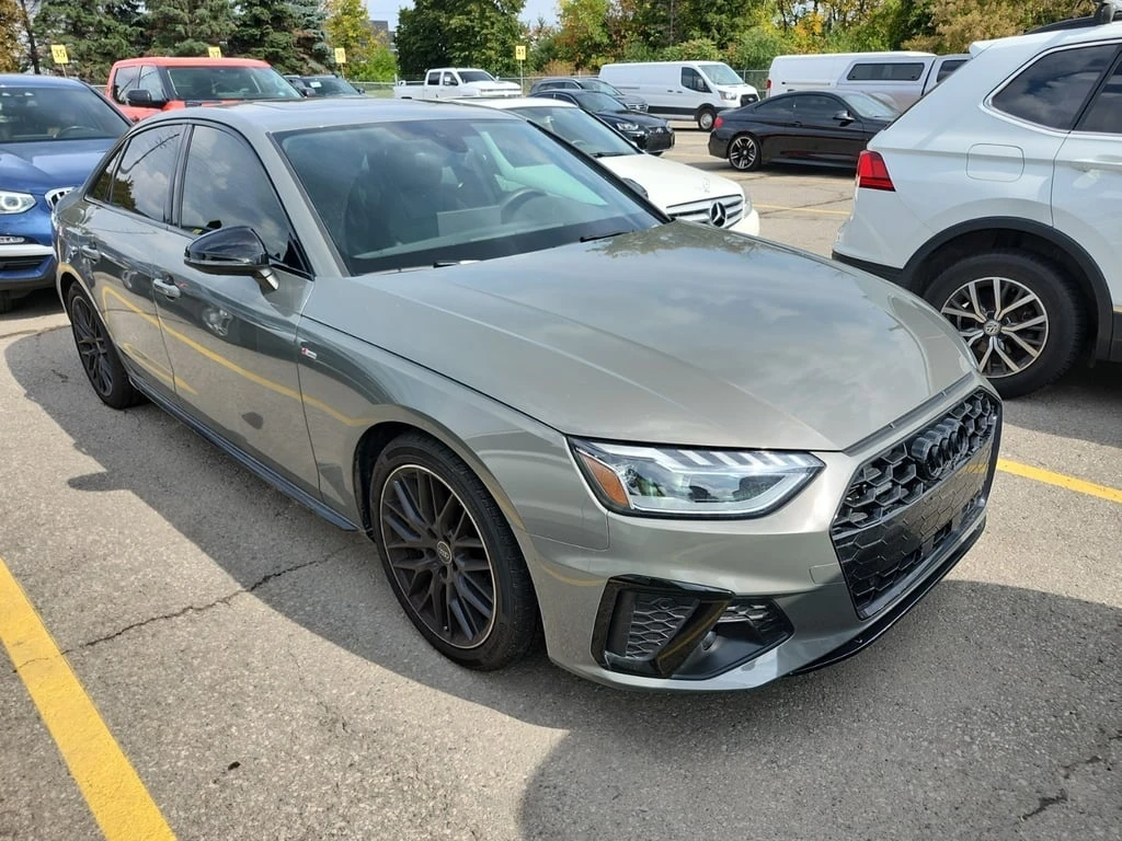 Audi A4 * PROGRESSIV * CARFAX *  - изображение 2