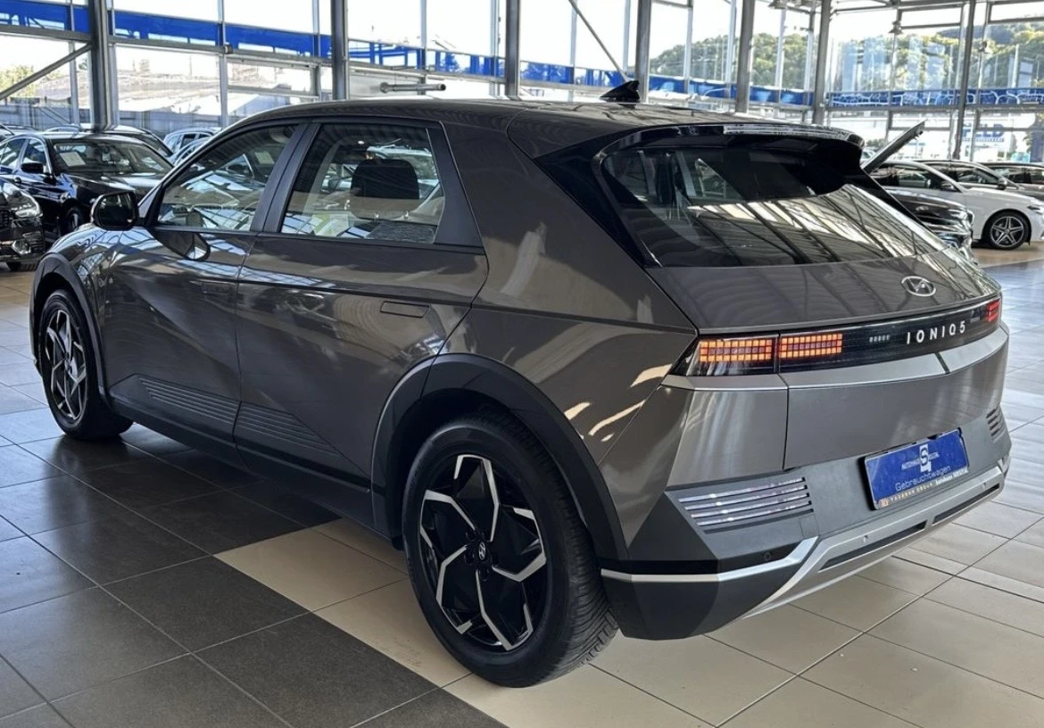 Hyundai Ioniq 5 SOH 100%* ТЕРМОПОМПА* 58KW* ГАРАНЦИЯ - изображение 6