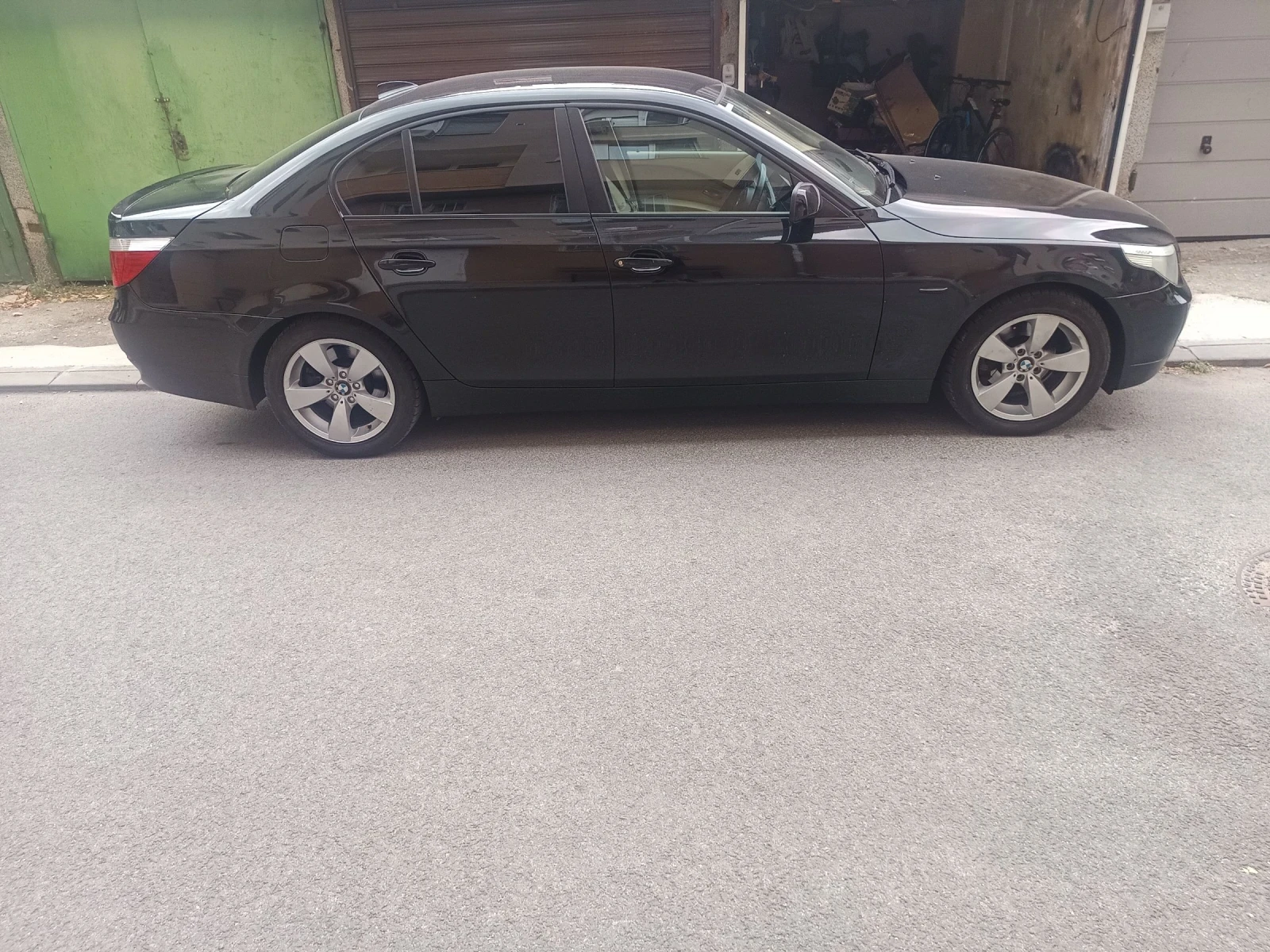 BMW 523 2.5i | Mobile.bg   8