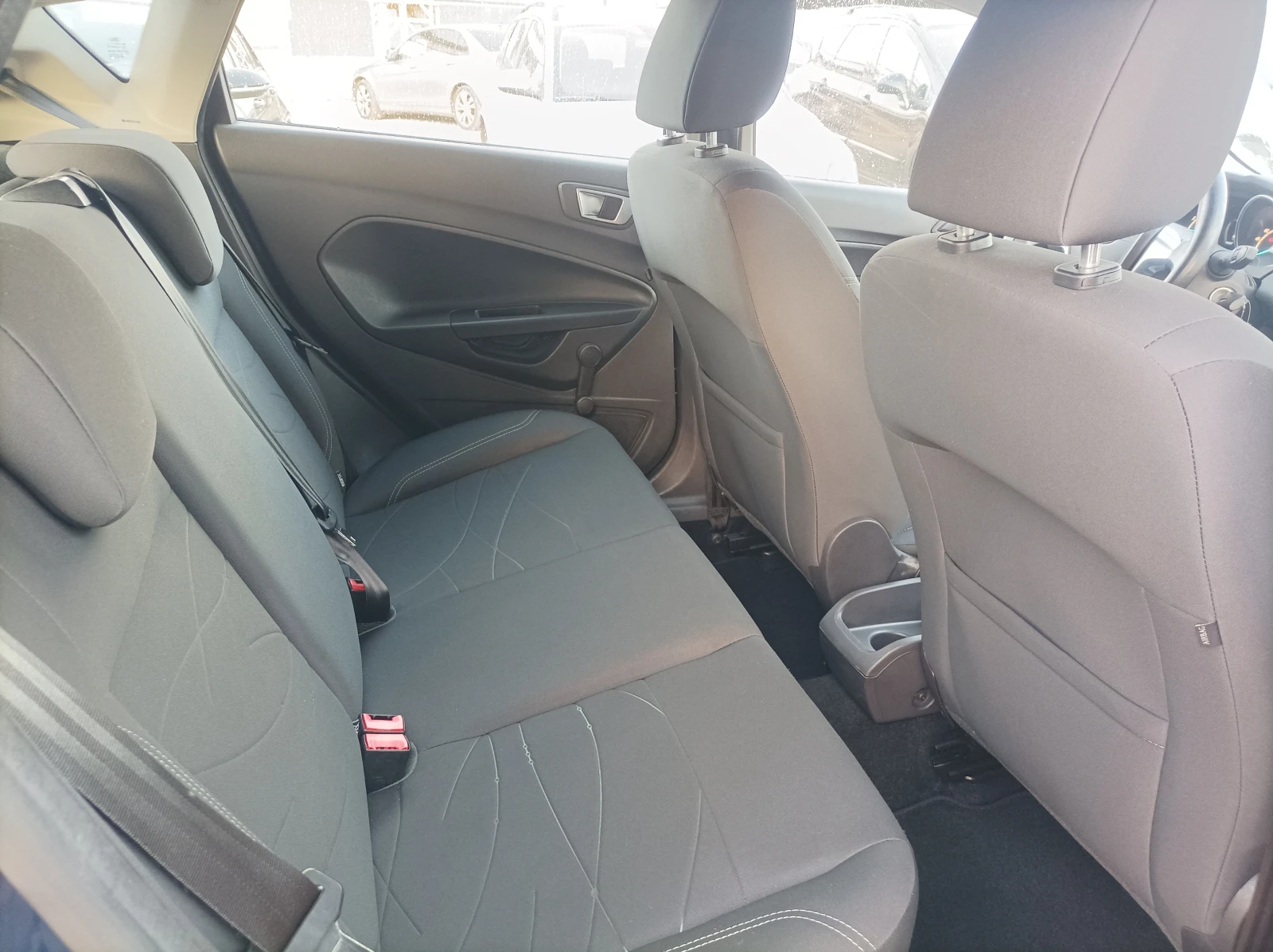 Ford Fiesta 1.4 BENZIN+ GPL/ ЛИЗИНГ  - изображение 10