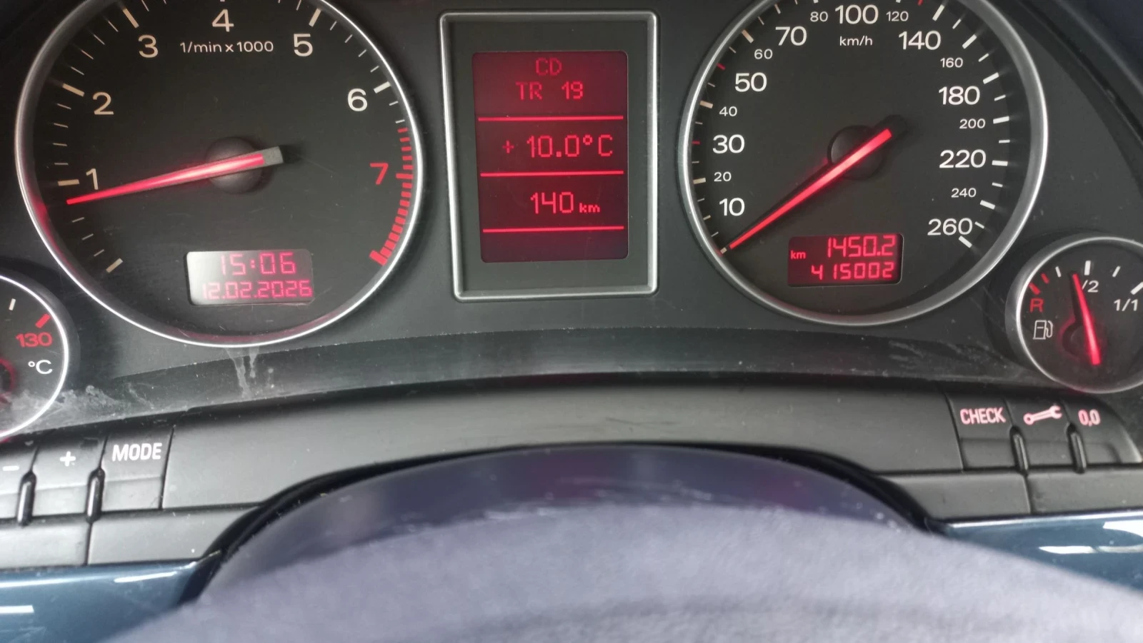 Audi A4 2.0 газ/бензин , снимка 10 - Автомобили и джипове - 53703167