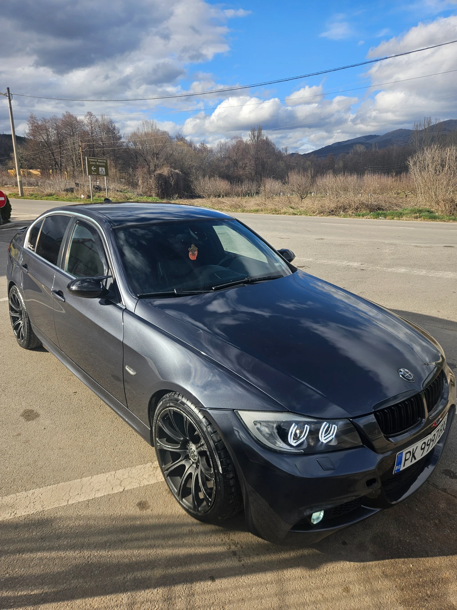 BMW 330