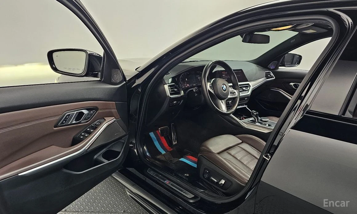 BMW 330 * M-SPORT* �������* HEAD-UP* HARMAN KARDON* ������ | Mobile.bg � ����������� 9