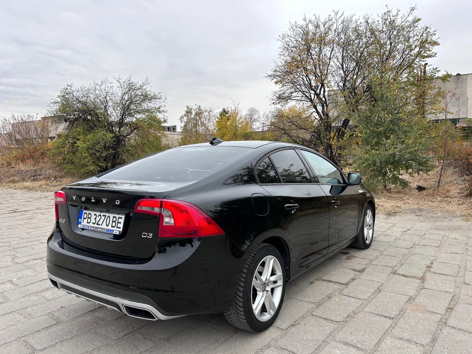 Volvo S60, снимка 9 - Автомобили и джипове - 54496111