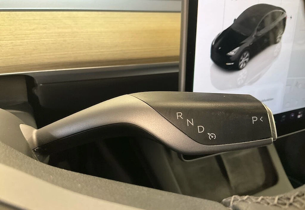 Tesla Model Y Standard Range | Mobile.bg � ����������� 13