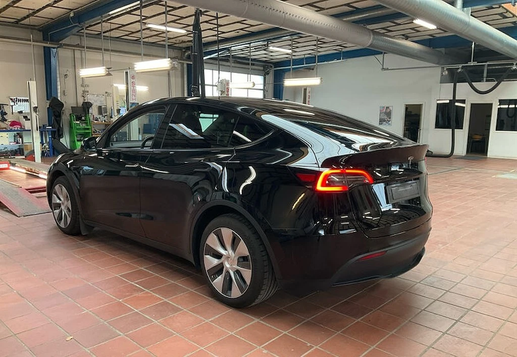Tesla Model Y Standard Range | Mobile.bg � ����������� 3