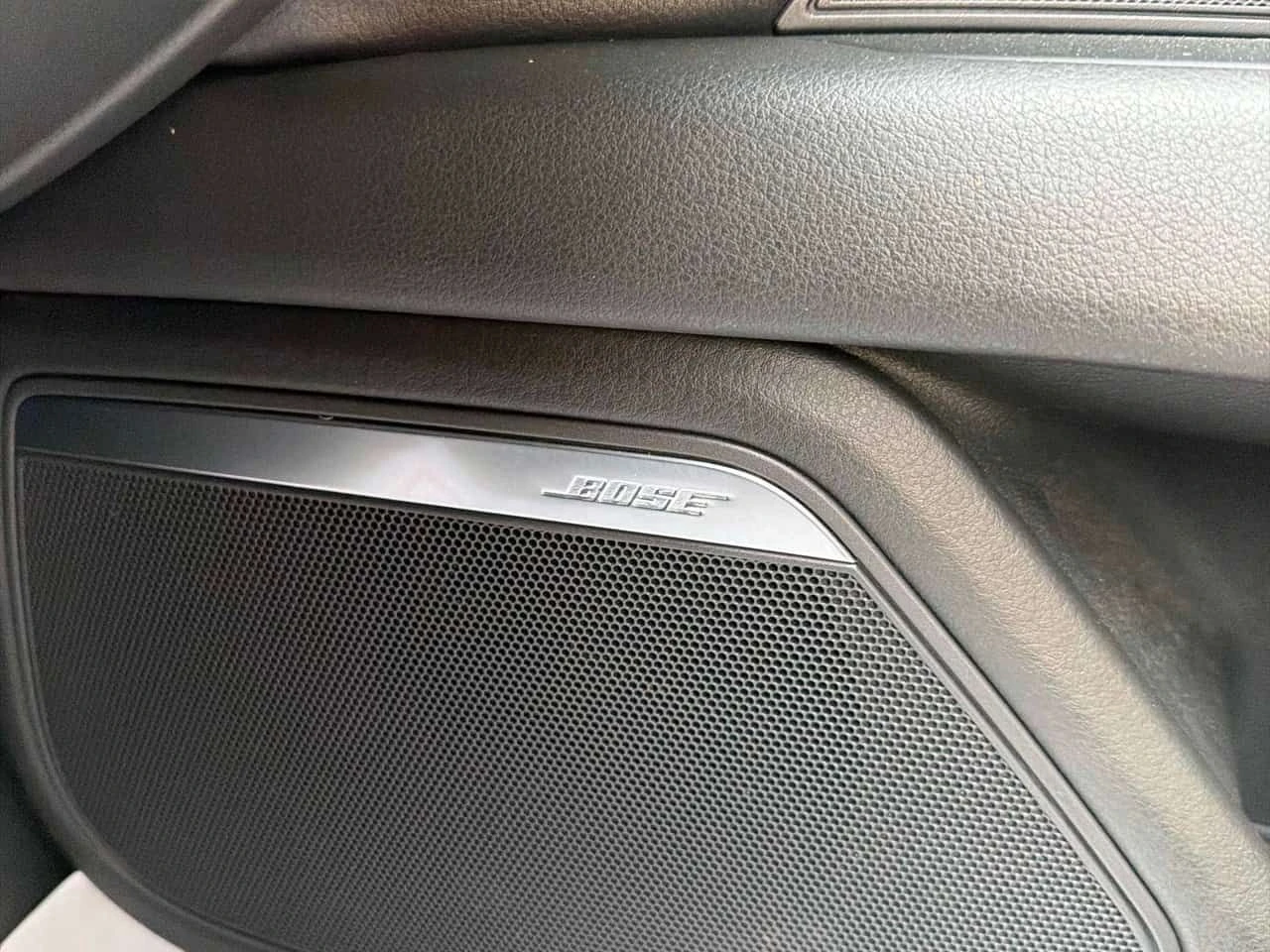 Audi A7 TECHNIK * ДИСТРОНИК* 360 КАМЕРА* ОБДУХВАНЕ* BOSE* , снимка 11 - Автомобили и джипове - 54812966