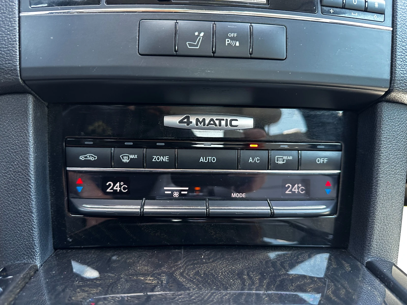 Mercedes-Benz E 350 4Matic/Avantgard/ГАРАНЦИЯ, снимка 14 - Автомобили и джипове - 54836112