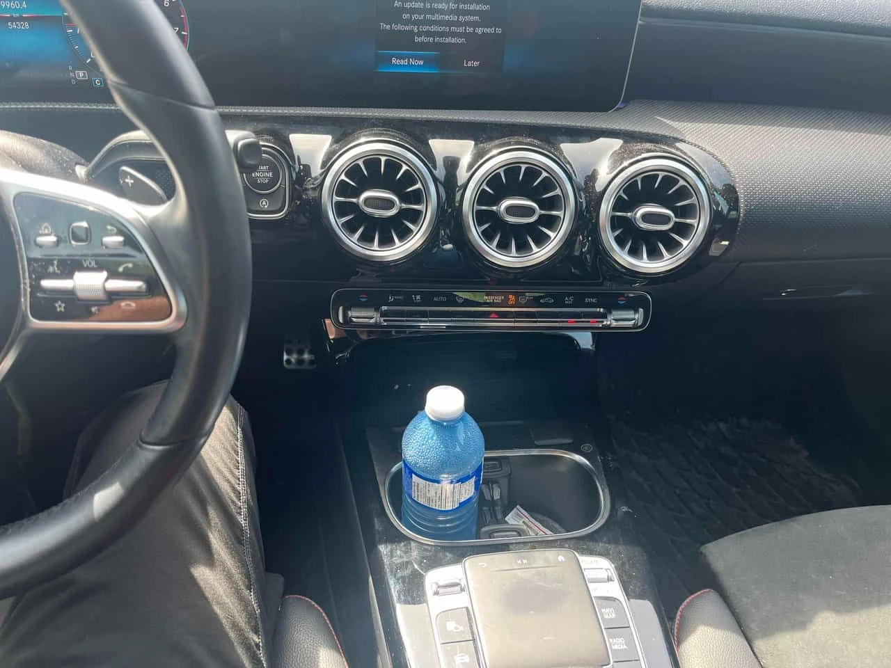Mercedes-Benz A 220 | ПАНОРАМА | CARFAX | DISTRONIC | ПОДГРЕВ | , снимка 9 - Автомобили и джипове - 54963834