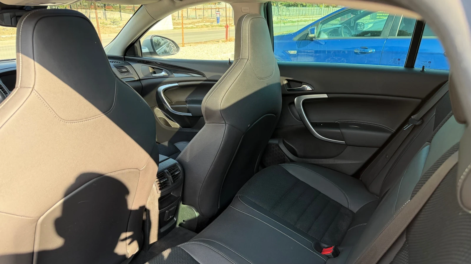 Opel Insignia Оригинално OPC 4х4, снимка 8 - Автомобили и джипове - 56619904