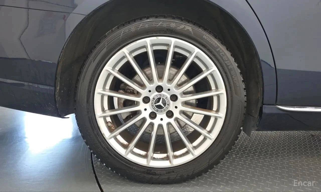 Mercedes-Benz E 250, снимка 5 - Автомобили и джипове - 56727991