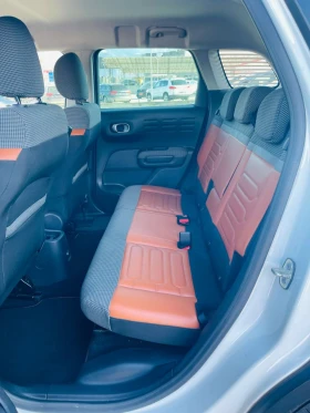 Citroen C3 Aircross 1.2 PureTech * Кожа* Камера 360* Сервизна книжка* , снимка 10