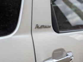 Toyota Sequoia Platinum 4WD 5.7 !!! КРАЙНА ЦЕНА ДО БГ !!!, снимка 4