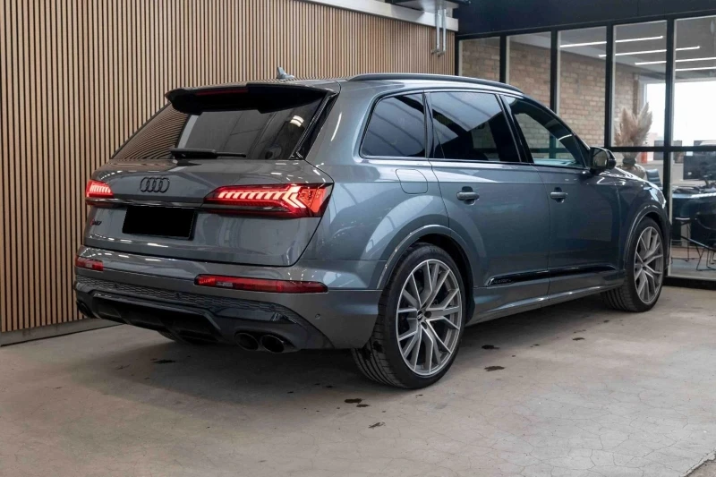 Audi SQ7 TDI* CERAMIC* DISTR* 360 CAM* PANO* BOSE* KEYLESS*, снимка 3 - Автомобили и джипове - 51759784