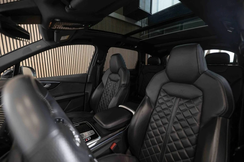 Audi SQ7 TDI* CERAMIC* DISTR* 360 CAM* PANO* BOSE* KEYLESS*, снимка 5 - Автомобили и джипове - 51759784