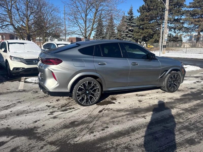 BMW X6 2022 Competition* CARFAX * БЕЗ ПЪРВОНАЧАЛНА ВНОСКА, снимка 4 - Автомобили и джипове - 52744264
