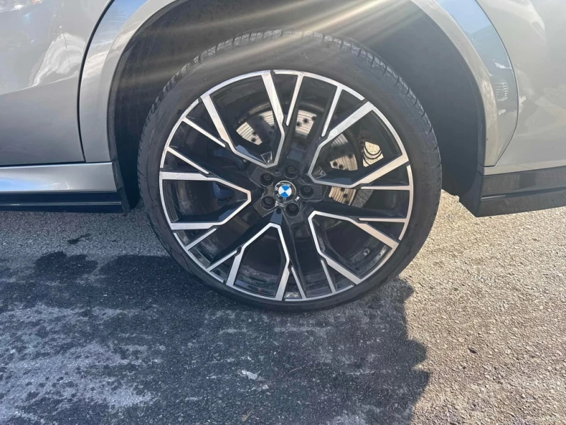 BMW X6 2022 Competition* CARFAX * БЕЗ ПЪРВОНАЧАЛНА ВНОСКА, снимка 5 - Автомобили и джипове - 52744264