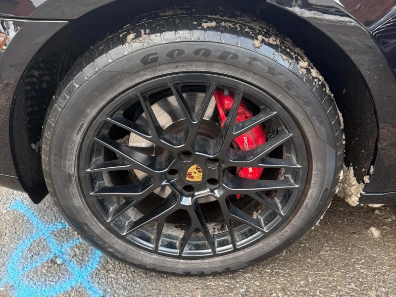 Porsche Macan 2021 GTS * CARFAX * БЕЗ ПЪРВОНАЧАЛНА ВНОСКА, снимка 6 - Автомобили и джипове - 52852259