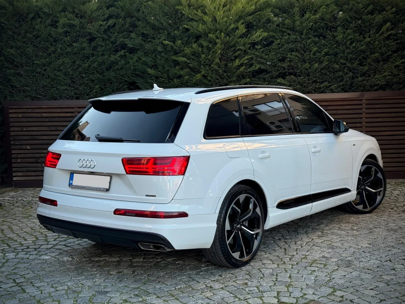 Audi Q7 3.0TDi* Digital Cockpit* 3xS-line* 3xTV* Panorama*, снимка 5 - Автомобили и джипове - 52930779