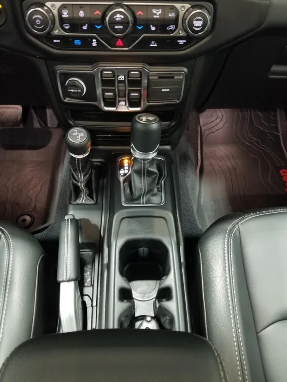 Jeep Wrangler 4xe* * SAHARA* * CAMERA* * �������* *  | Mobile.bg � ����������� 14