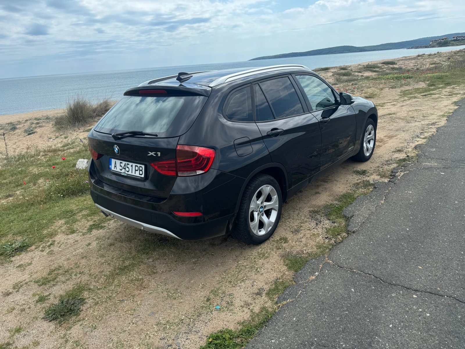 BMW X1 18d - изображение 3