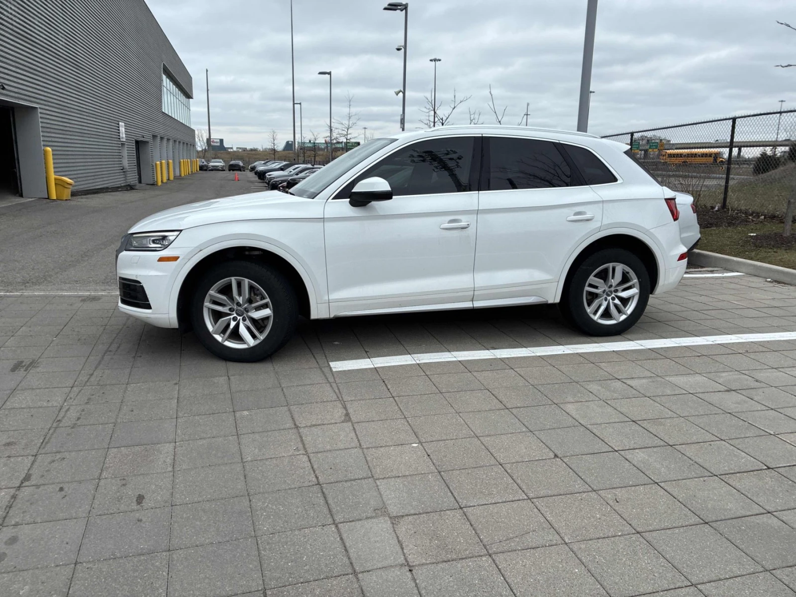 Audi Q5 2.0L TFSI QUATTRO , снимка 5 - Автомобили и джипове - 52992112