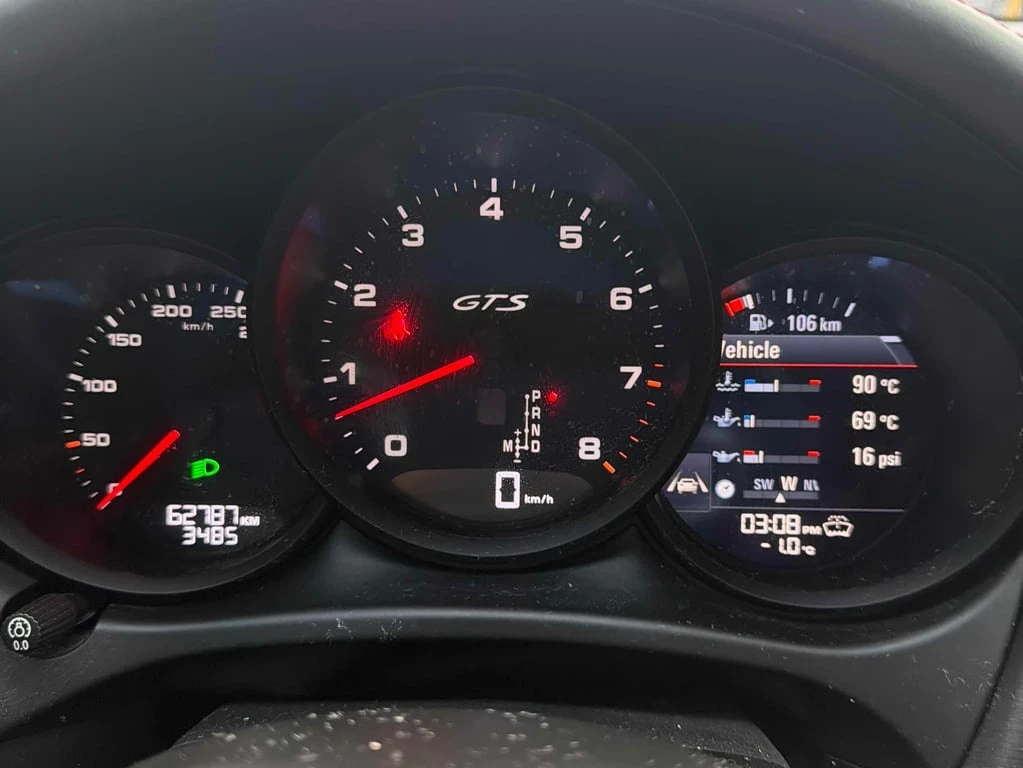 Porsche Macan 2021 GTS * CARFAX * БЕЗ ПЪРВОНАЧАЛНА ВНОСКА - изображение 8