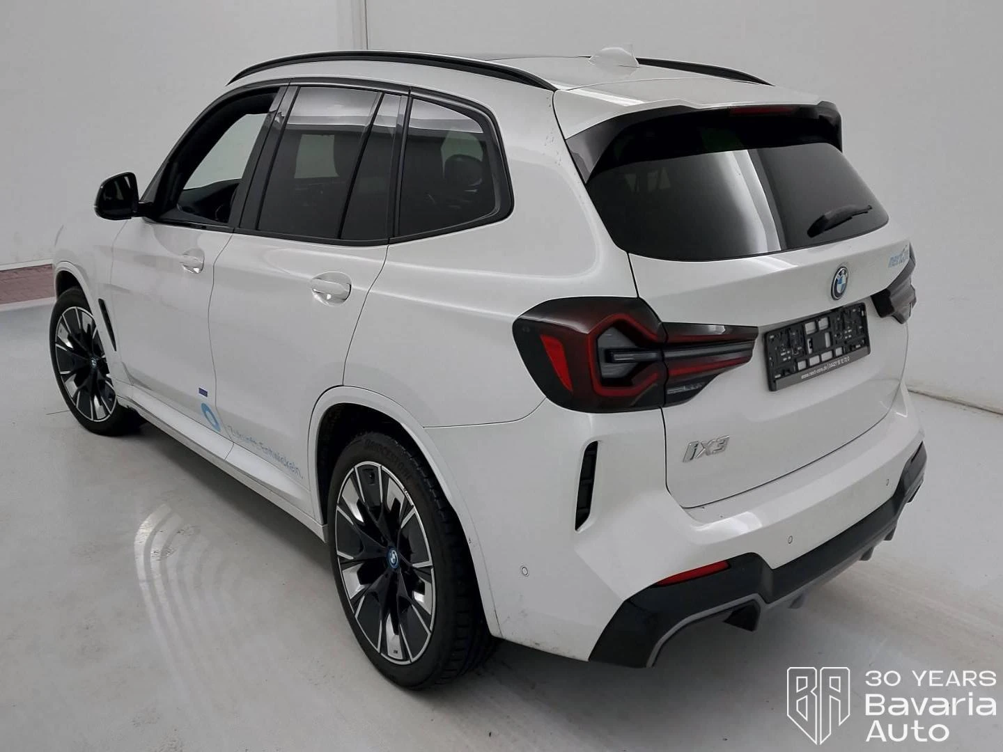 BMW iX3 Impressive | Mobile.bg � ����������� 2