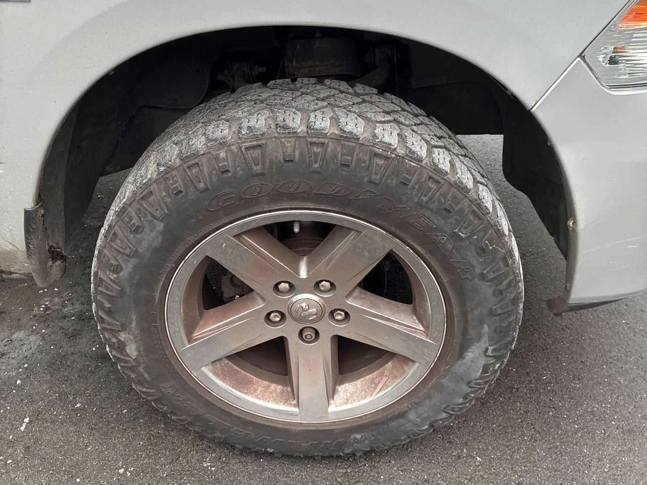 Dodge RAM 1500 * Sport * PANO* ПОДГРЕВ* KEYLESS* , снимка 17 - Автомобили и джипове - 53799674