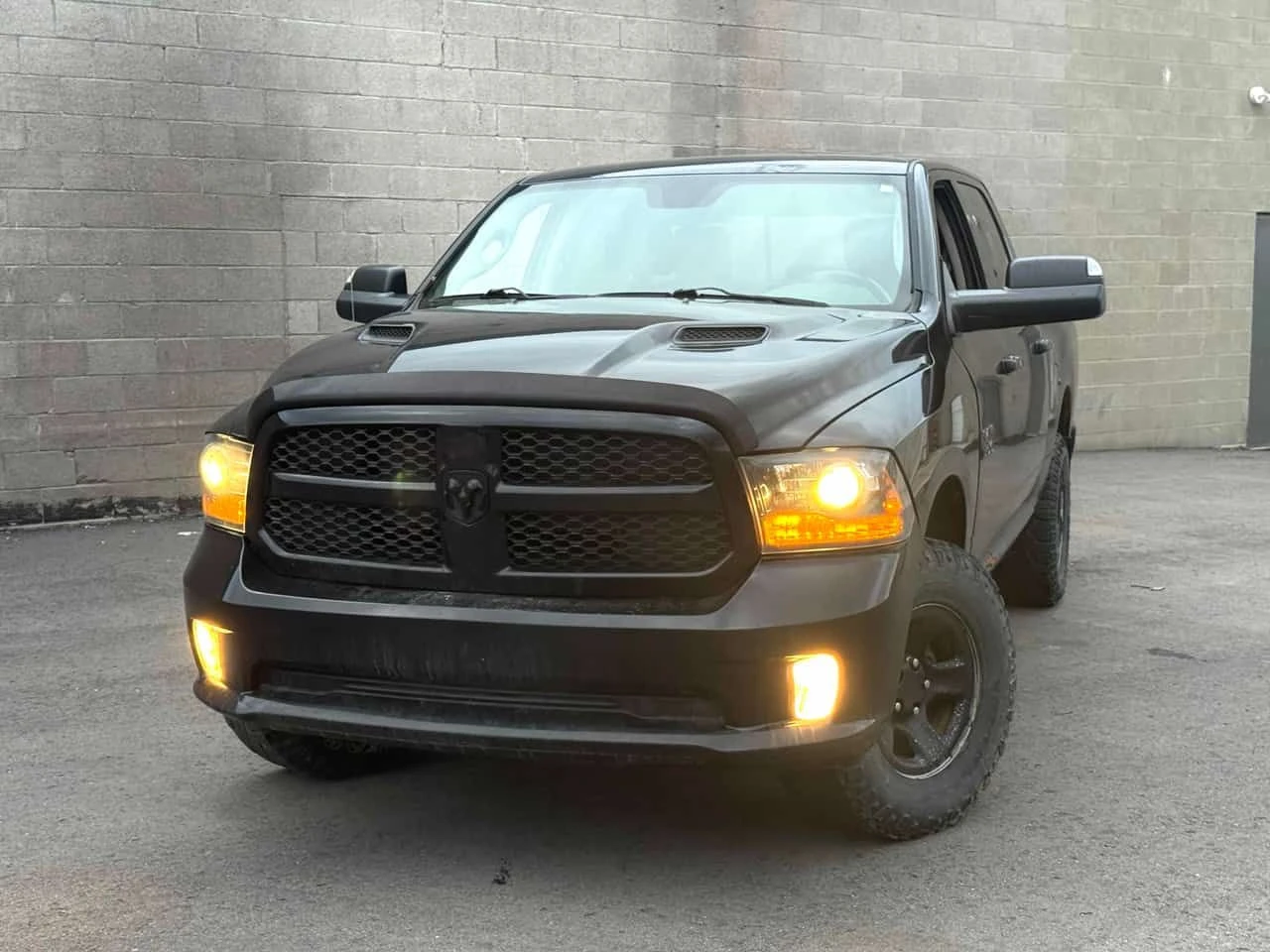 Dodge RAM 1500 * Sport * CARFAX * 5.7 HEMI