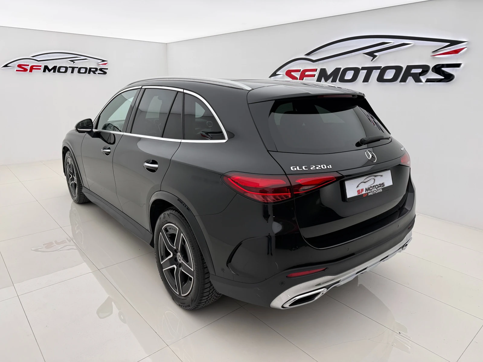 Mercedes-Benz GLC 220 4MATIC Off-Roader, снимка 4 - Автомобили и джипове - 54428938