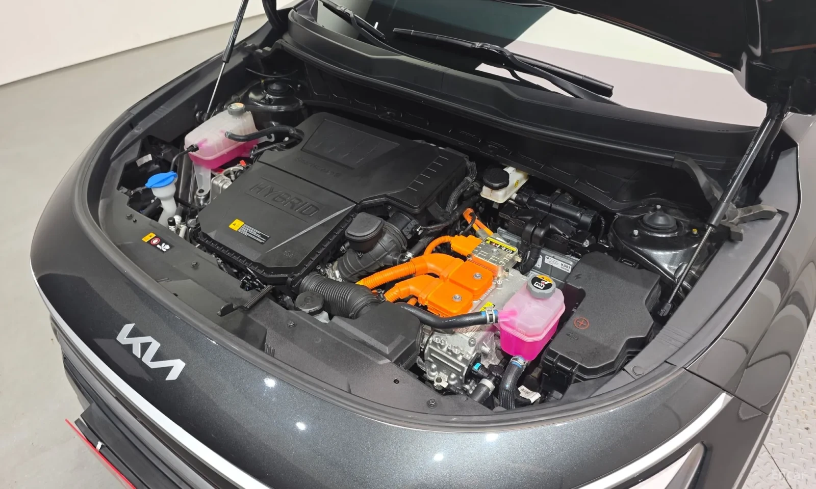 Kia Niro, снимка 6 - Автомобили и джипове - 55218819