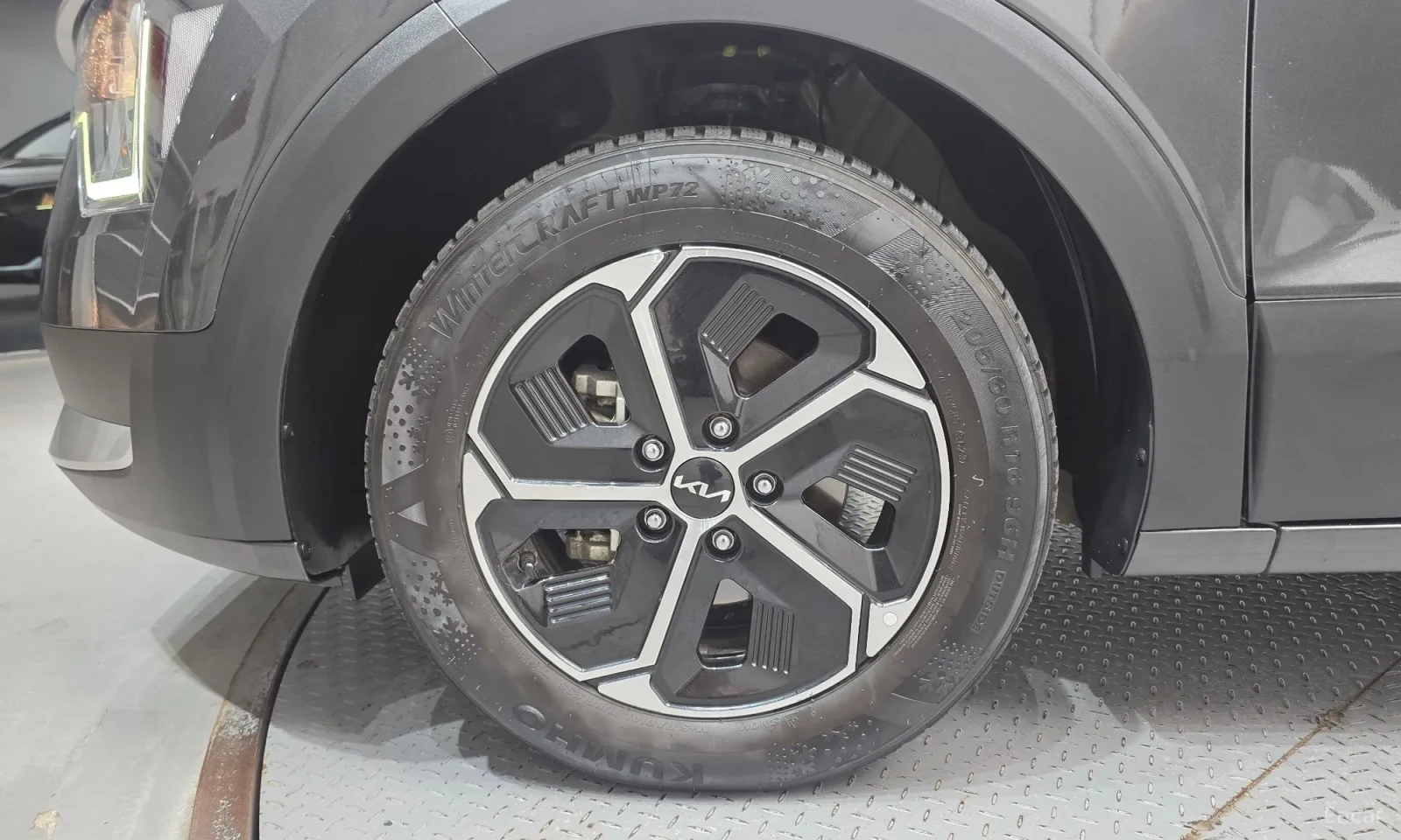 Kia Niro, снимка 5 - Автомобили и джипове - 55218819