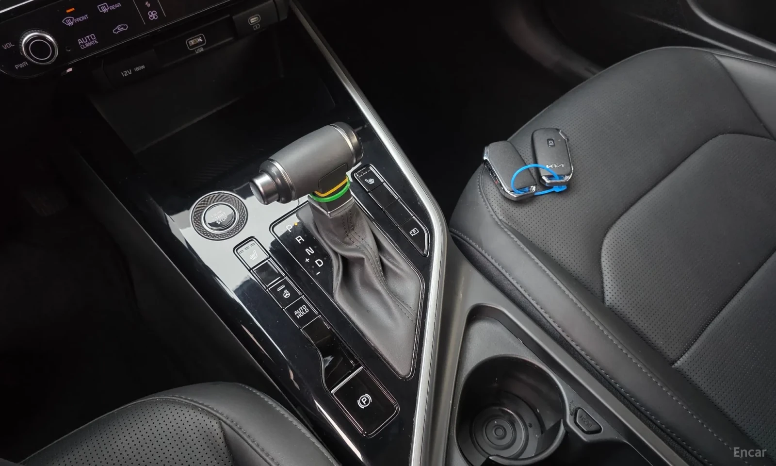 Kia Niro, снимка 9 - Автомобили и джипове - 55218819