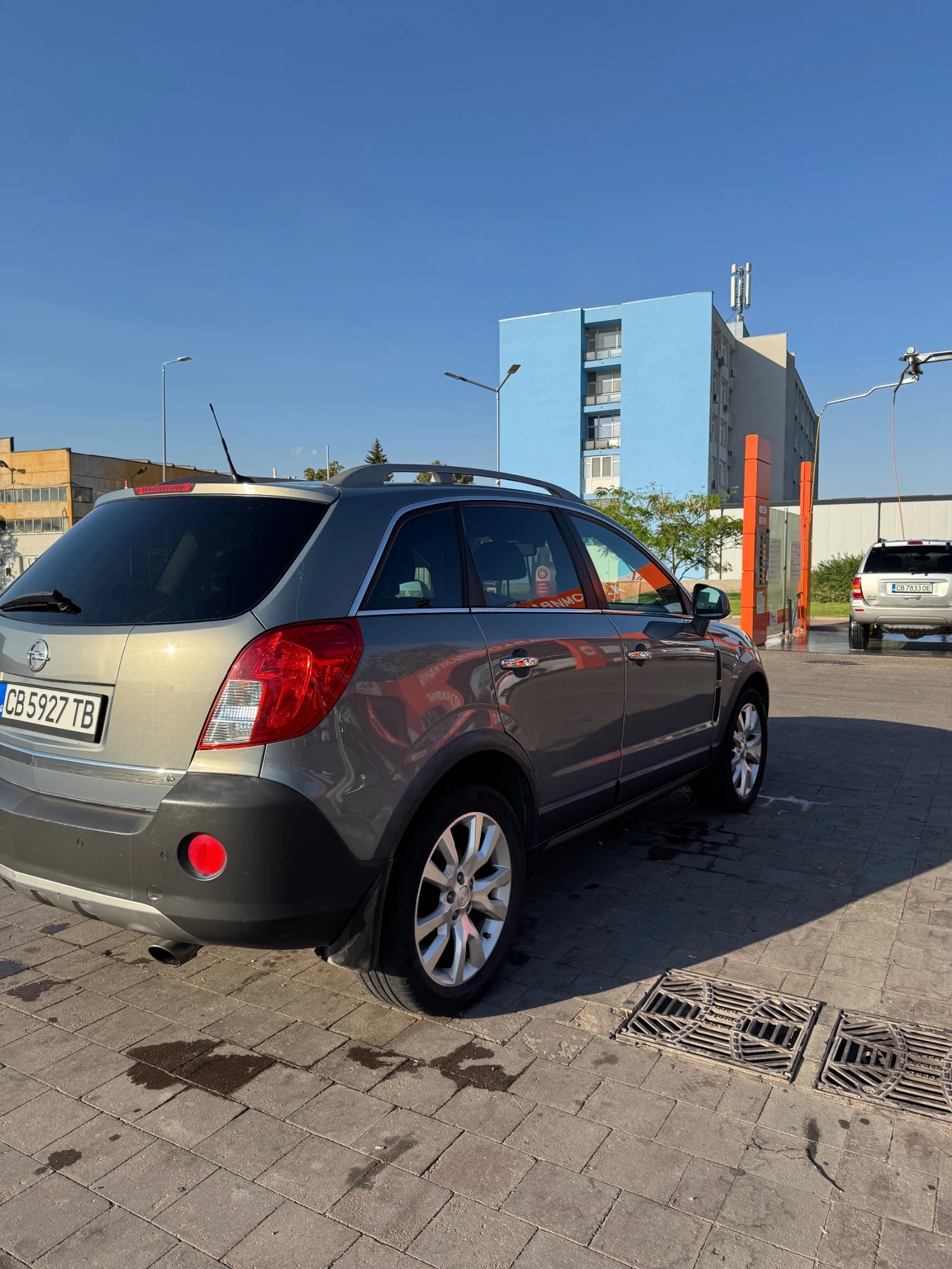 Opel Antara, снимка 5 - Автомобили и джипове - 56010556
