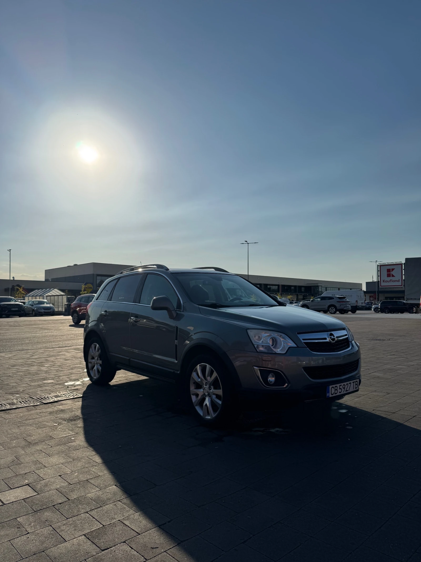 Opel Antara, снимка 3 - Автомобили и джипове - 56010556
