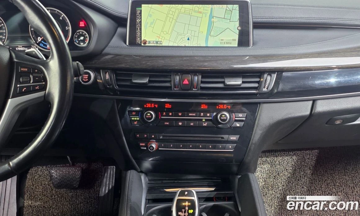 BMW X6 xDrive 30d, снимка 14 - Автомобили и джипове - 56157059